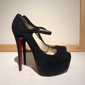 Louboutin Lady Daffodile 120 - Suede. Size 38.5